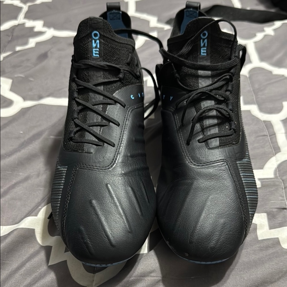Puma Men's Black and Blue Athletic Shoes